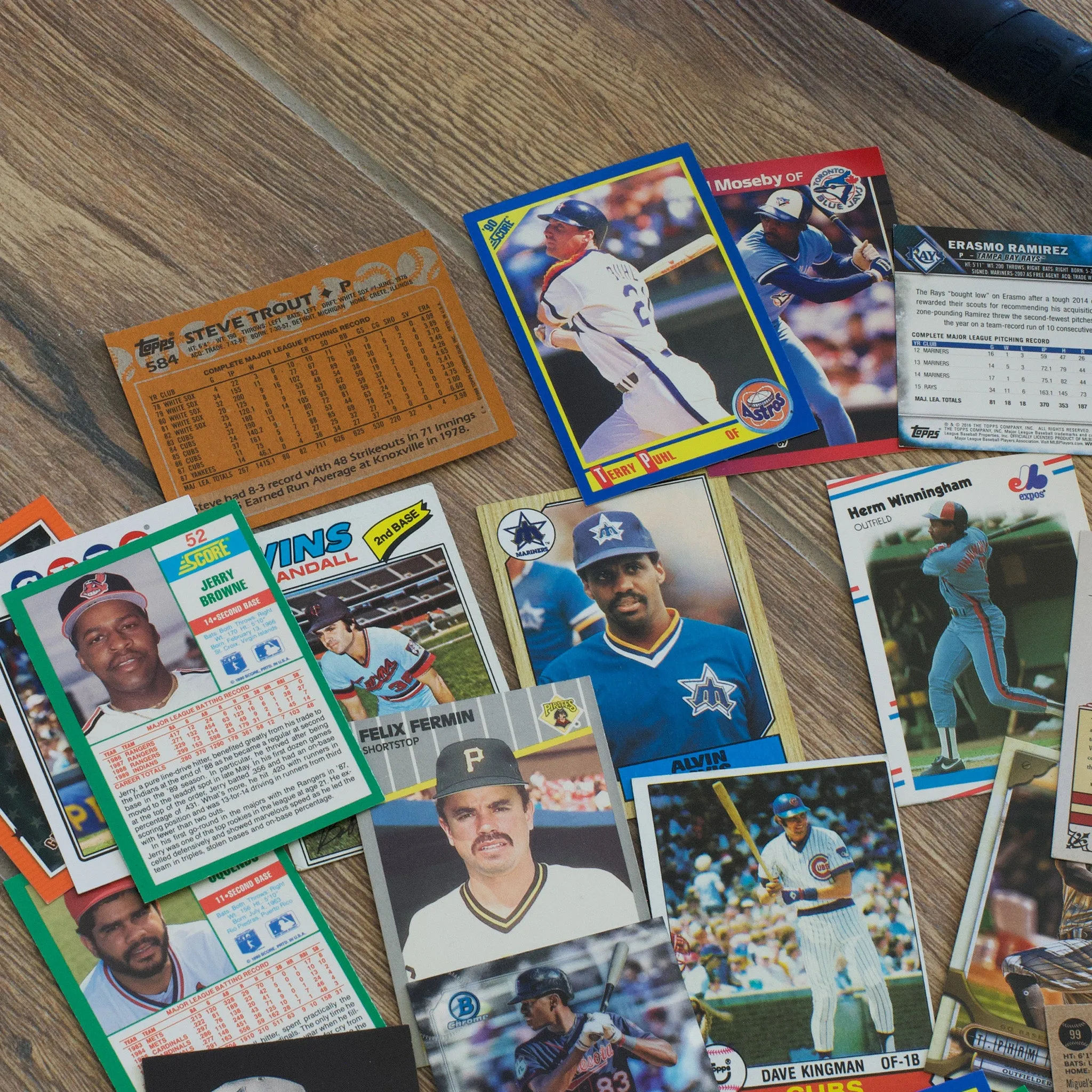 20 Baseball Cards