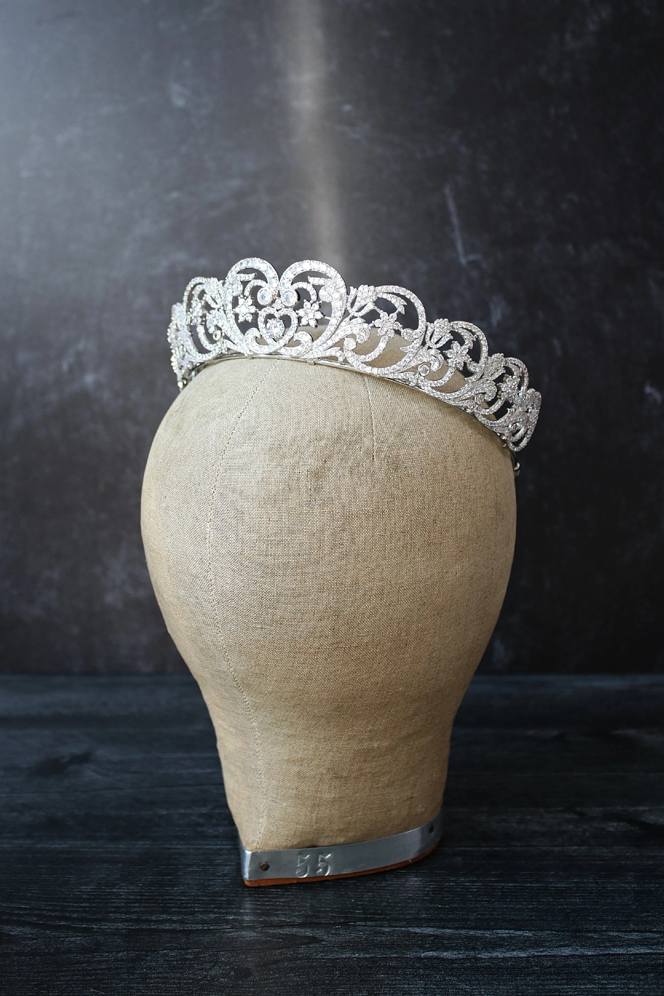 DIANA PRINCESS OF WALES Royal Bridal Tiara