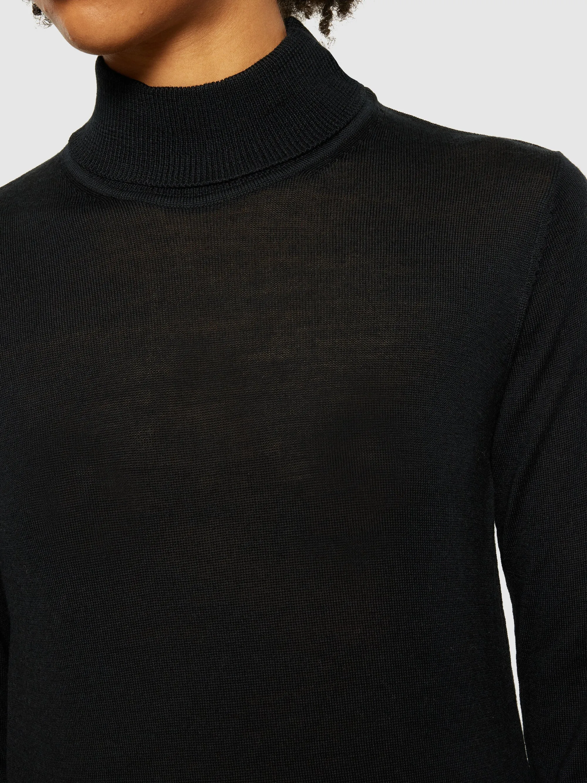 Fine merino roll neck - RWS - Black Jet