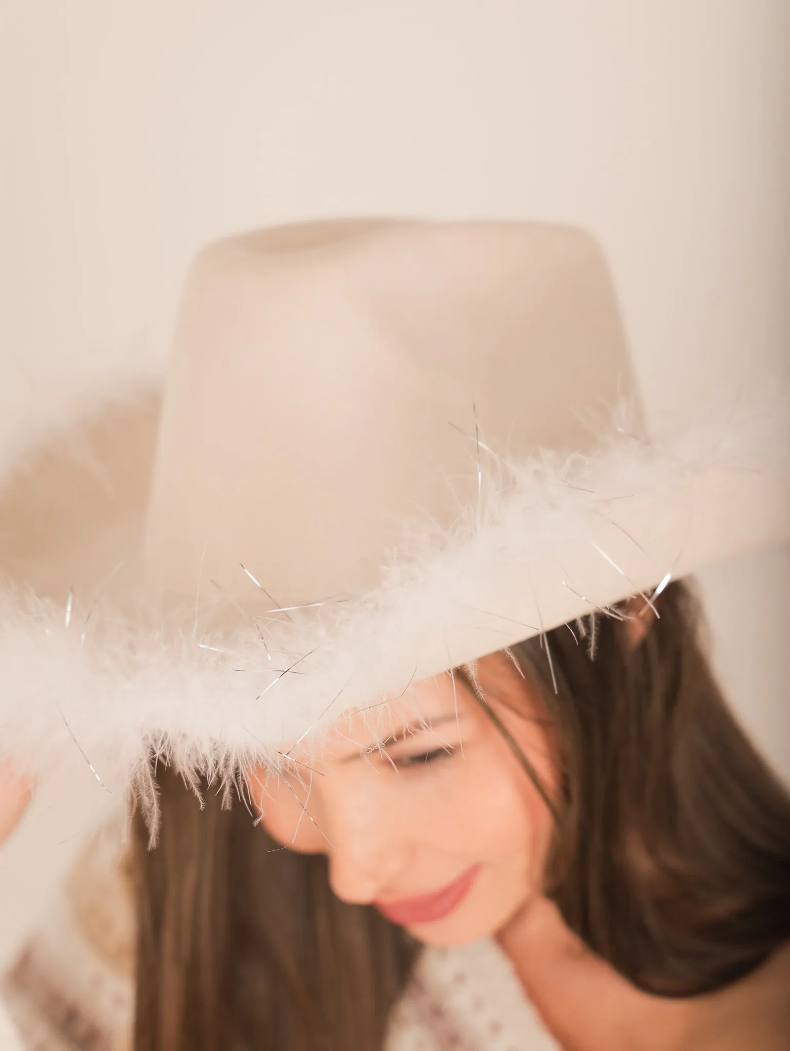 Frae Feather Hat