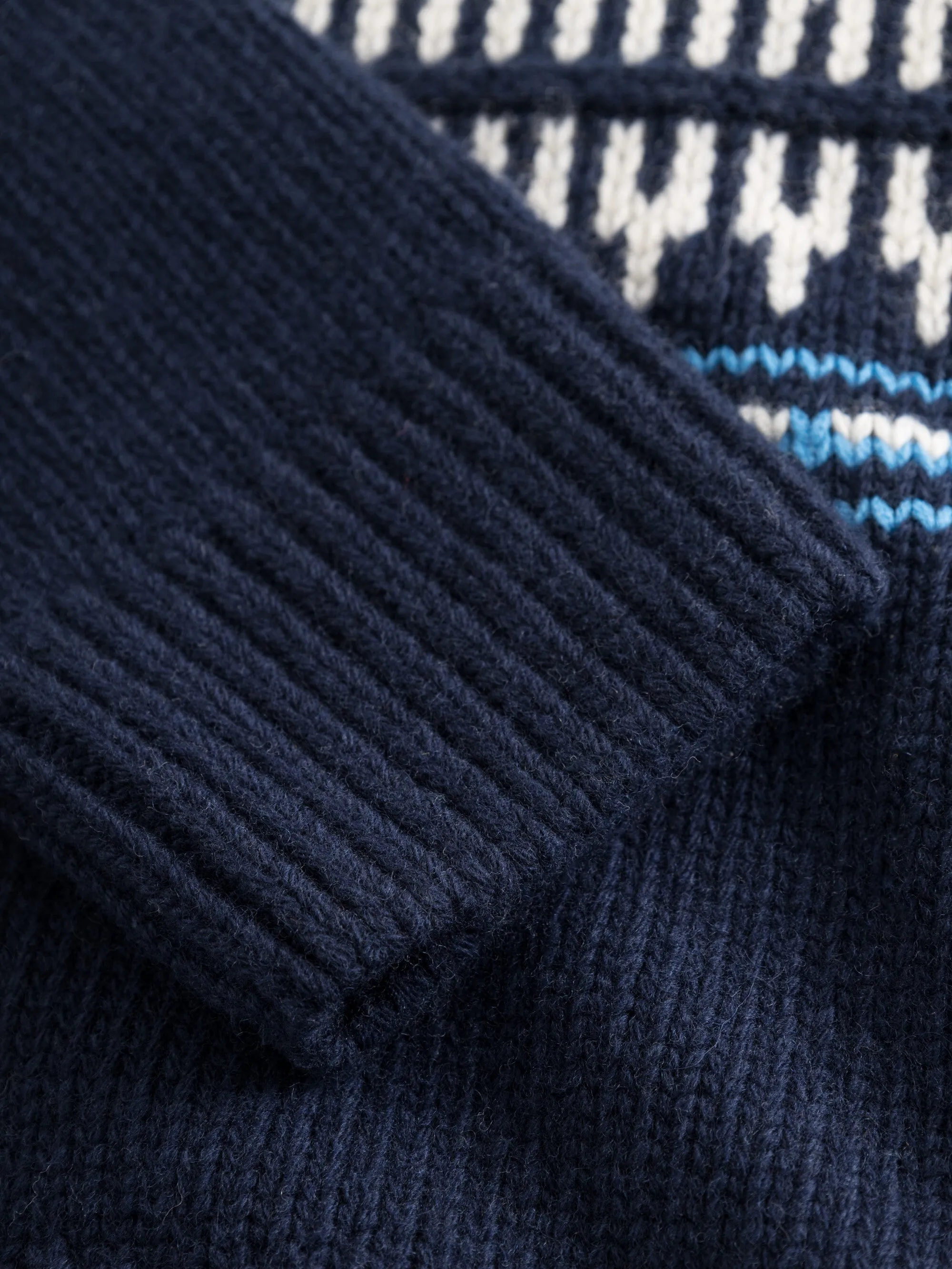 Knitted pattern crew neck - Blue stripe